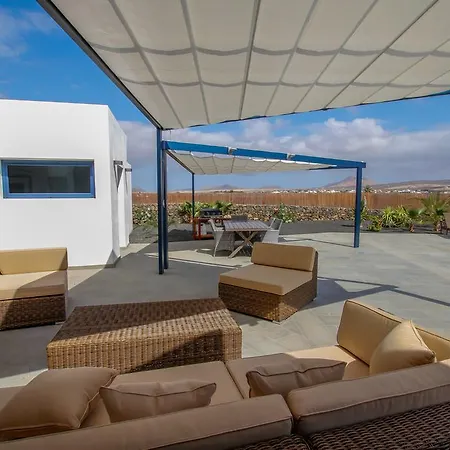 Casa Eliza Lajares
