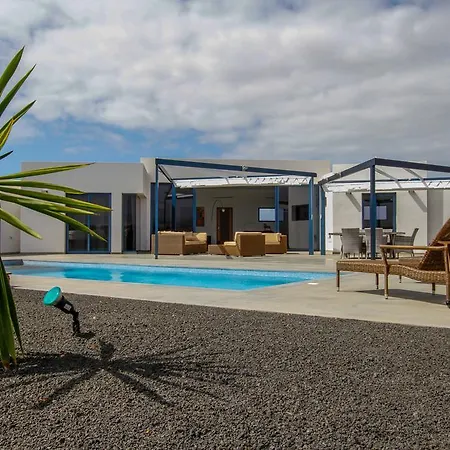 Casa Eliza Villa *